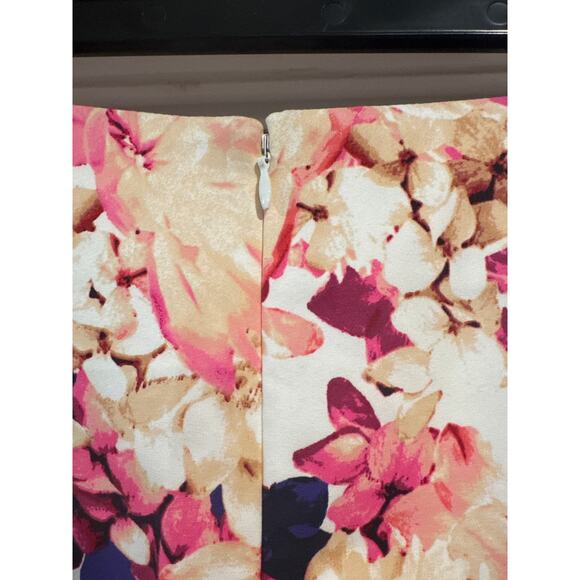 Lane Bryant Floral Skirt Size 18 - Picture 4 of 8